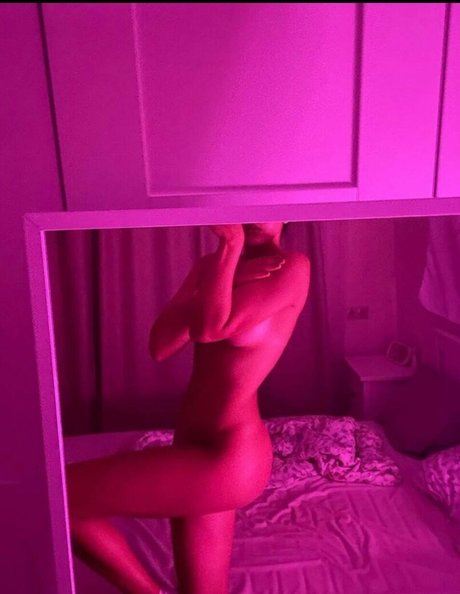 owlida hübsche nacktheit bilder