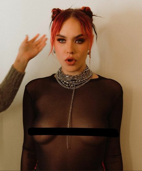 teen-paar nur fans exklusive nackte bilder