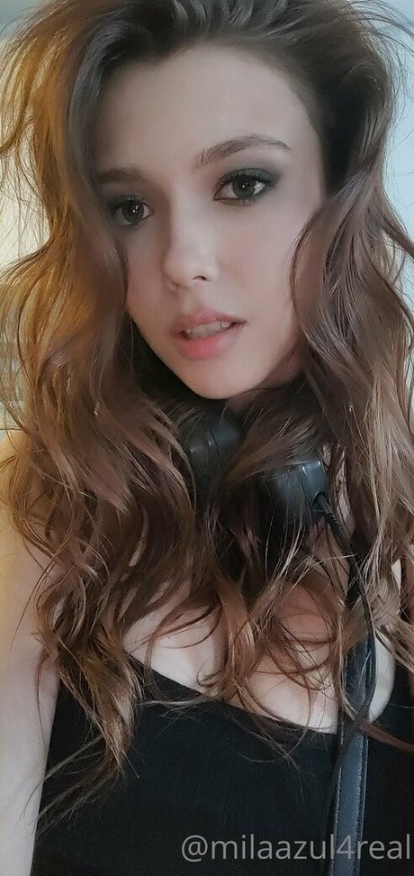 milaazulfree sexy nette foto