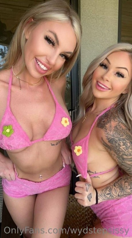 zierliche latina-onlyfans nackt freie bilder