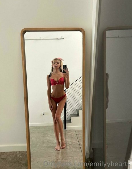 emilyyhearts kostenlose nackten fotos
