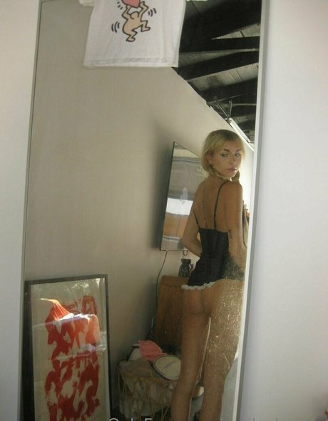 emilyyhearts sexy erotische galerien