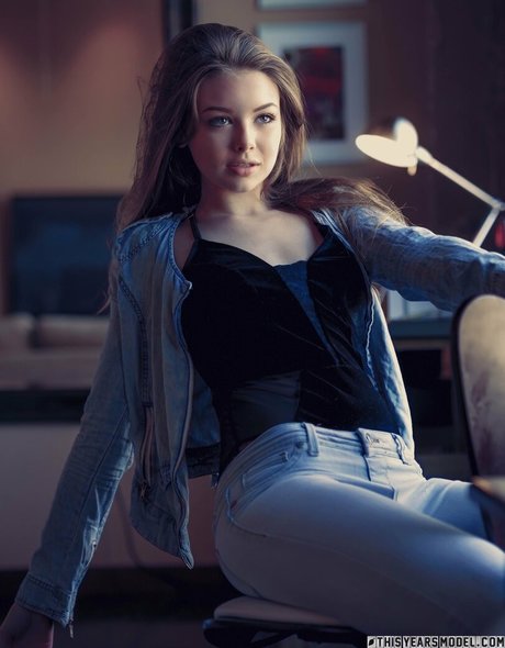 Lana Lea exklusive perfekte bilder