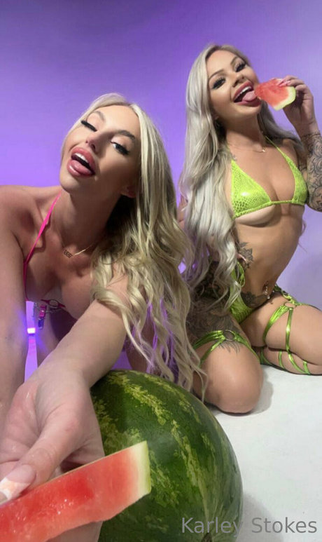 blondes baby nur fans nackt sexy foto