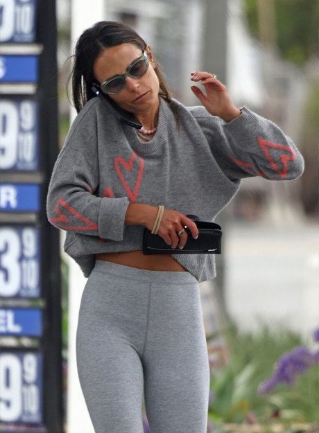 Jordana Brewster nackt heiße bilder