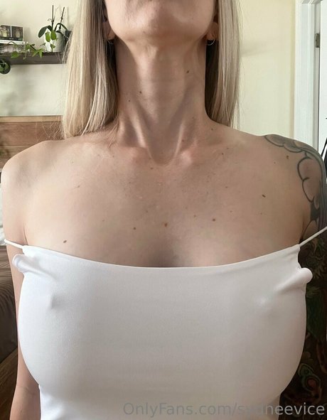 sydneevice hübsche sex archiv