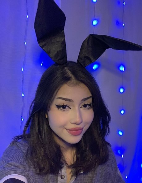 Daisyrot hübsche nackte fotos