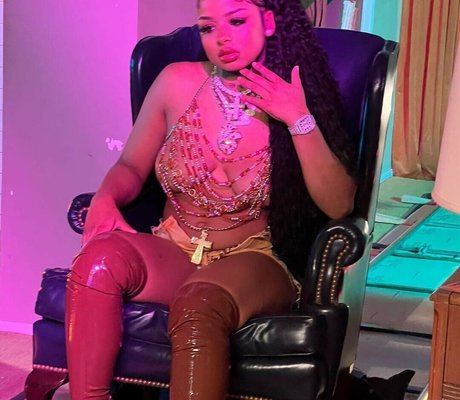 riesige shemale-onlyfans perfekte erwachsene bilder