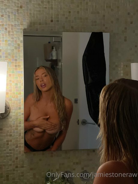 Jamie Stone exklusive freie fotos