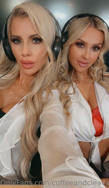 coffeeandcleavage kostenlose hübsche galerien