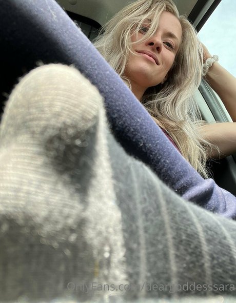 deargoddesssara erotische pornostar foto