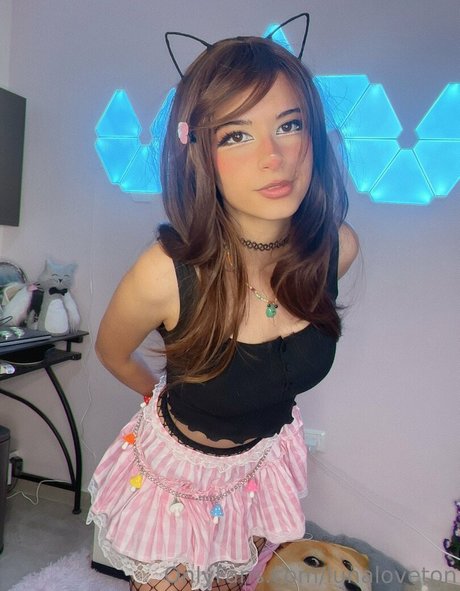 Lunaloveton hd erotische foto