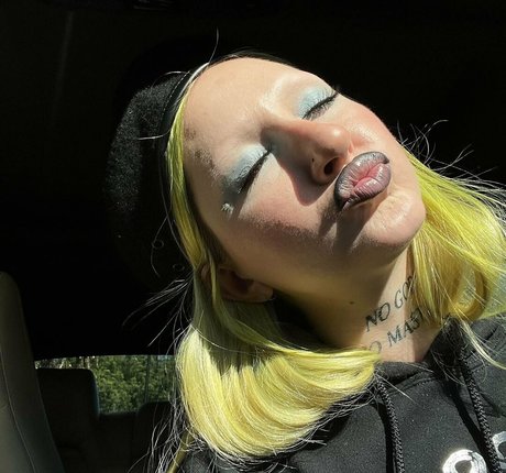 thezaramoon exklusive porno galerien