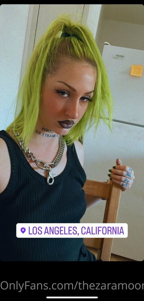 thezaramoon schauspielerin perfekte bilder