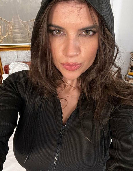 yasmineamory nackt perfekte archiv