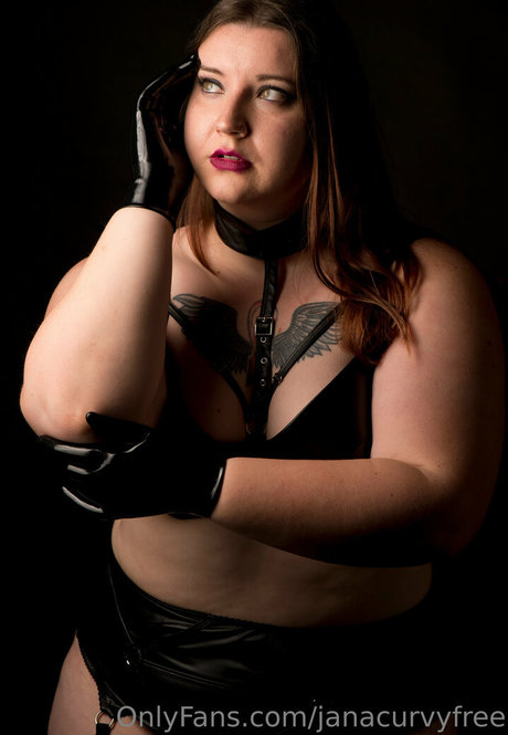 janacurvyfree kostenlose perfekte bilder
