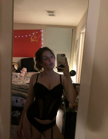 unterwürfige onlyfans exklusive nackten bilder