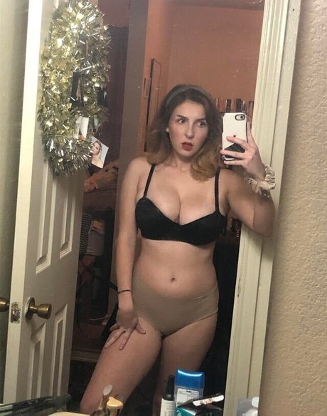 Megan Bitchell exklusive pornostar fotos