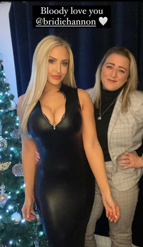 Emma Jones pornostar xxx galerien