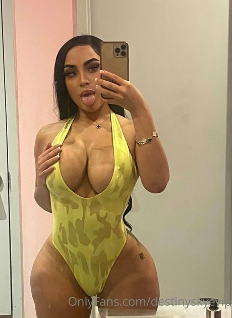 Destinyskyevip porno nackte foto