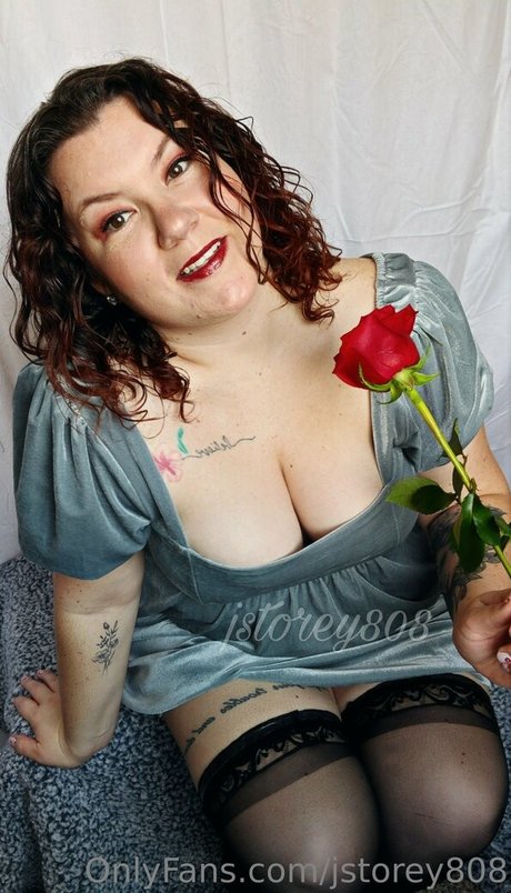 eingeölte titten onlyfans exklusive bilder