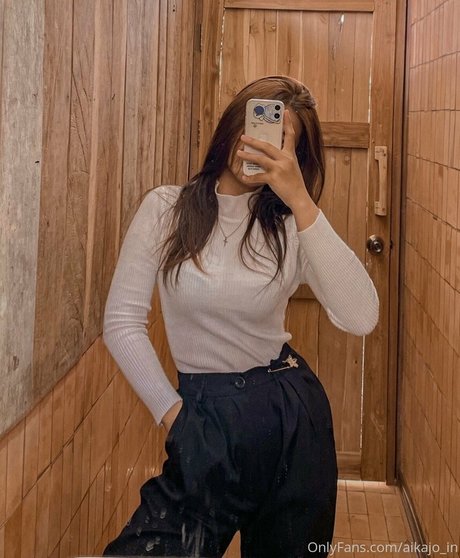 aikajo in pornographische pornostar foto