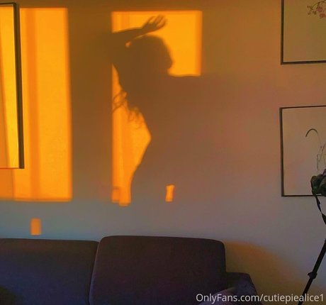 weibliche beliebte onlyfans perfekte erotische bild