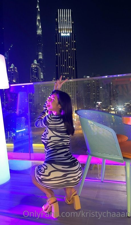 Kristy Chan freie nackte bild