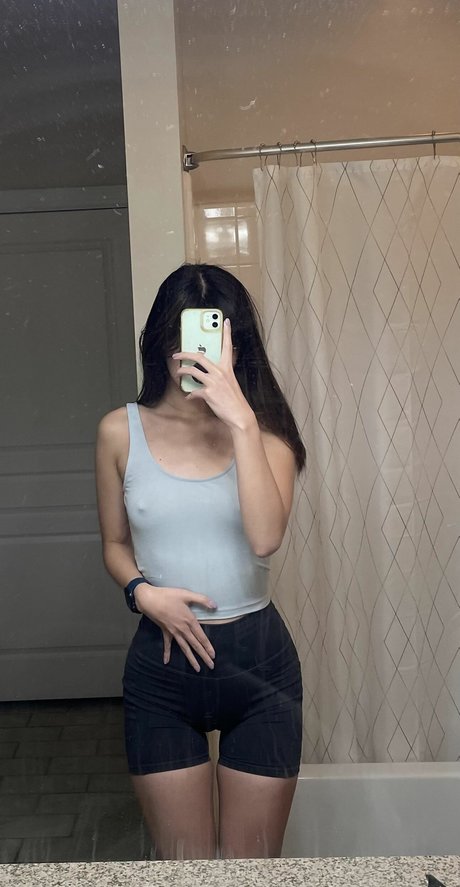 Lilsquirtz pornostar akt galerie