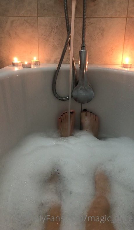 magic alice perfekte pornostar bild