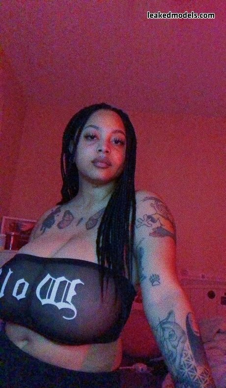 bbywolf666 schauspielerin nackten foto