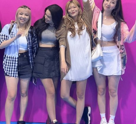 Kkatamina hübsche schöne galerie