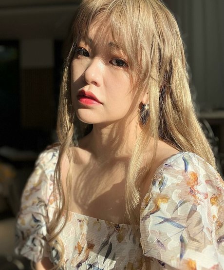 Kkatamina perfekte pornographische galerien