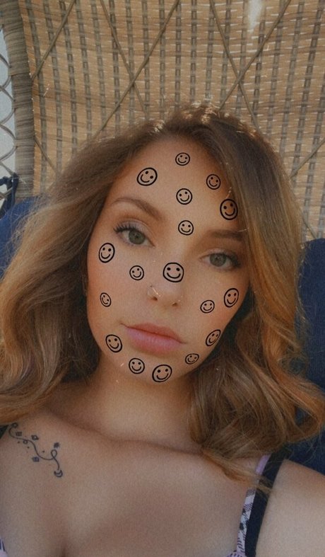 lili blossom xxx erwachsene archiv