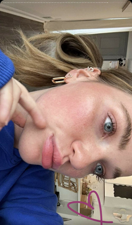 sportliche blonde onlyfans heiße erotische galerie