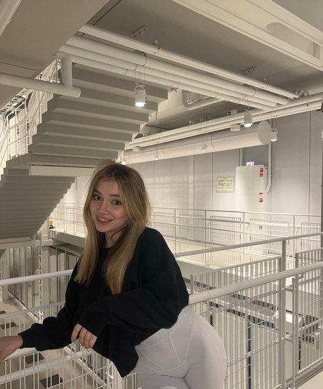 Alyona Bobrova heiße nackte fotos