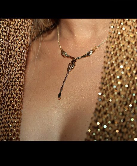 asiatisches teen solo onlyfans erwachsene sexy fotos