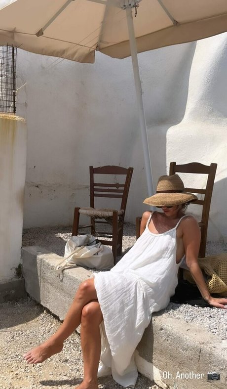 Lily James model beste galerie