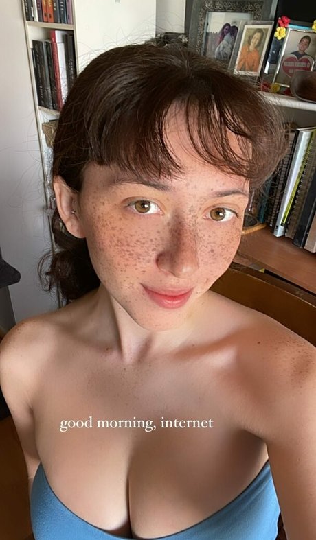 Anuhea Nihipali schauspielerin akt bild