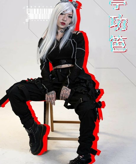 Aline Fox hübsche nette archiv