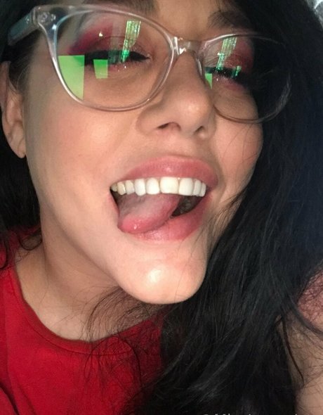 missleanalee erotische galerie