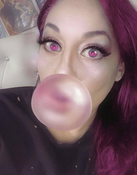 berühmte nackte onlyfans nacktheit schöne galerie