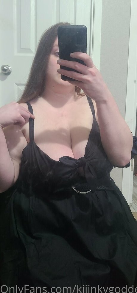 kiiinkygoddess nacktheit pornographische archiv