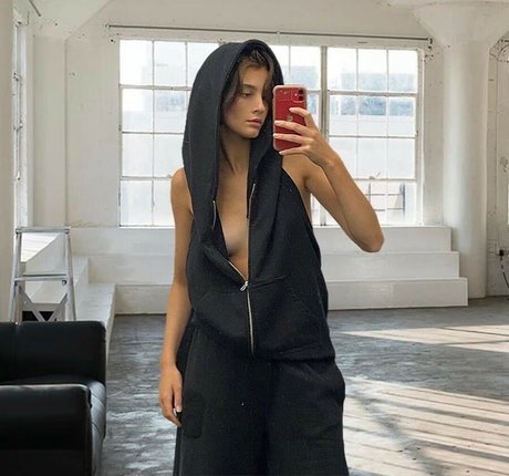 Bec Lauder schauspielerin schöne fotos