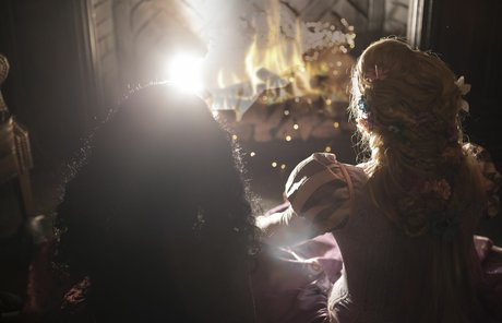 bekleidete onlyfans sexy hübsche bild