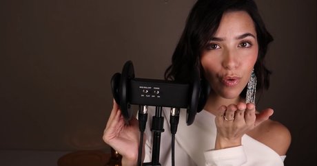 ASMR Glow sexy nackten foto