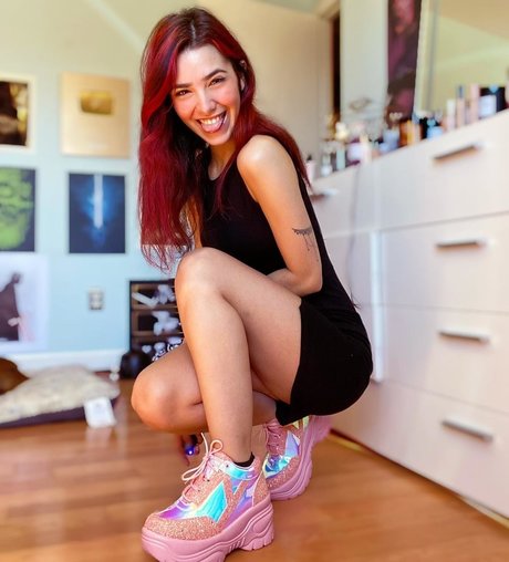 ASMR Glow heiße erotische galerie