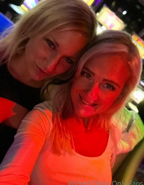 wicked olivia_ hd nackte galerien