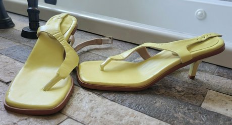 blonde gangbang-onlyfans schöne sexy bild