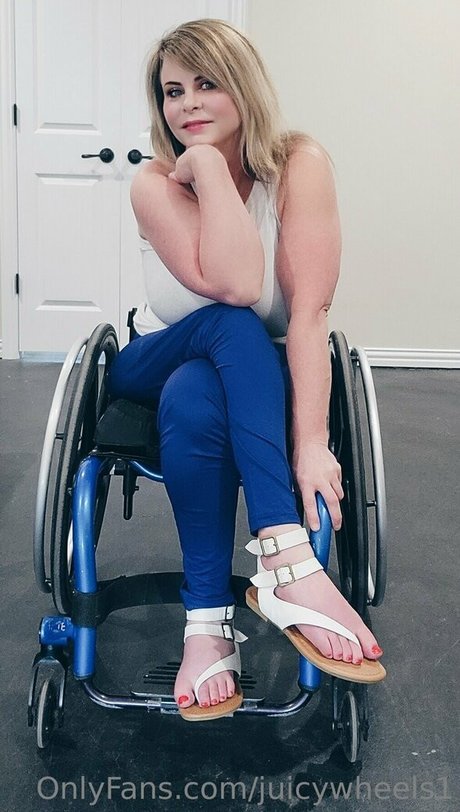 blondine masturbiert nur fans erotische sexy foto